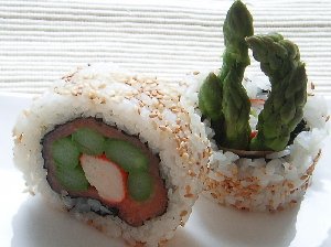 sushi Futo-Maki_surimi,spargel,geräucherter lachs