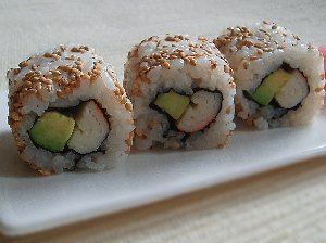 sushi Ura-Maki_surimi & avocado